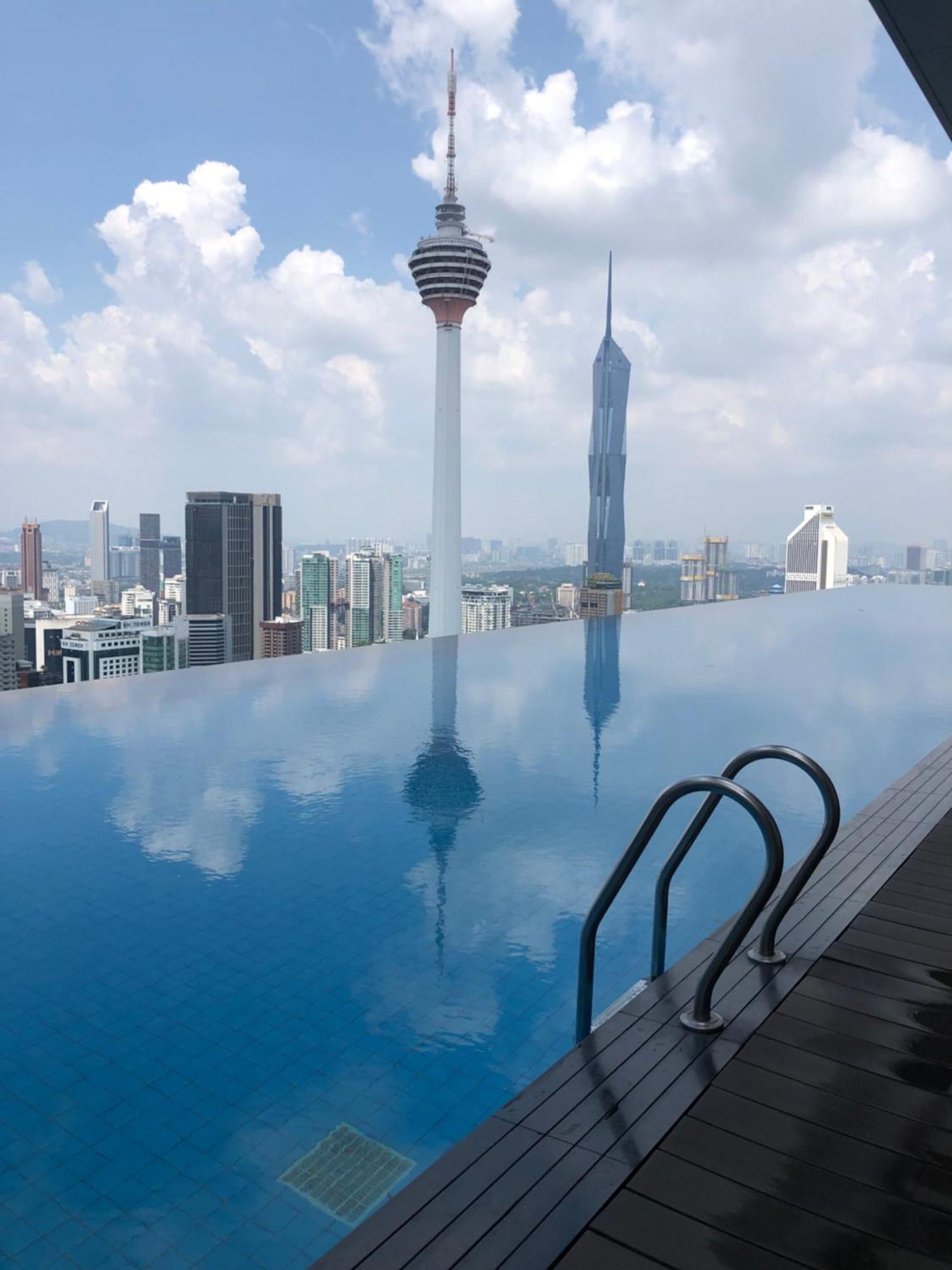Platinum Klcc Pool View Apartment Куала Лумпур Екстериор снимка