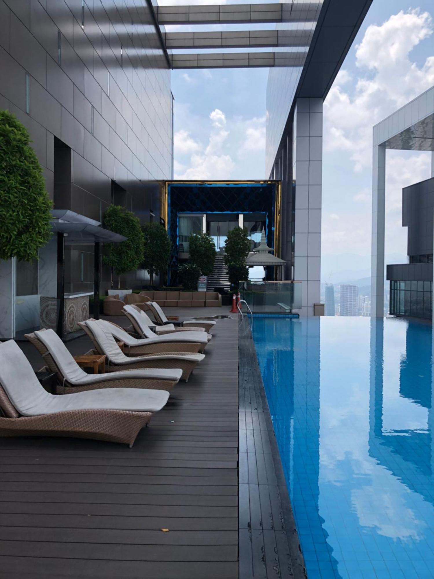 Platinum Klcc Pool View Apartment Куала Лумпур Екстериор снимка